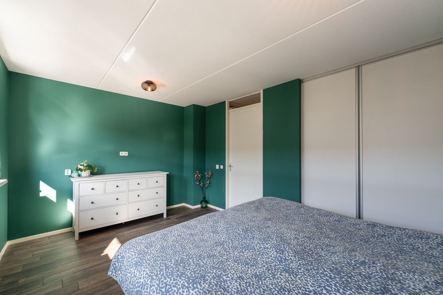 Foto 29 van Dotterbloemhof 90