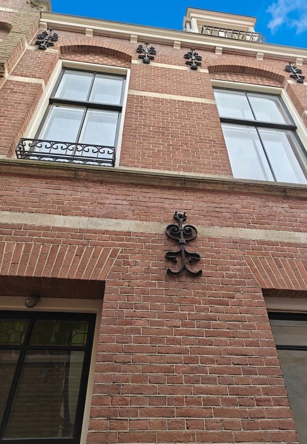 View photo 3 of Koornmarkt 70