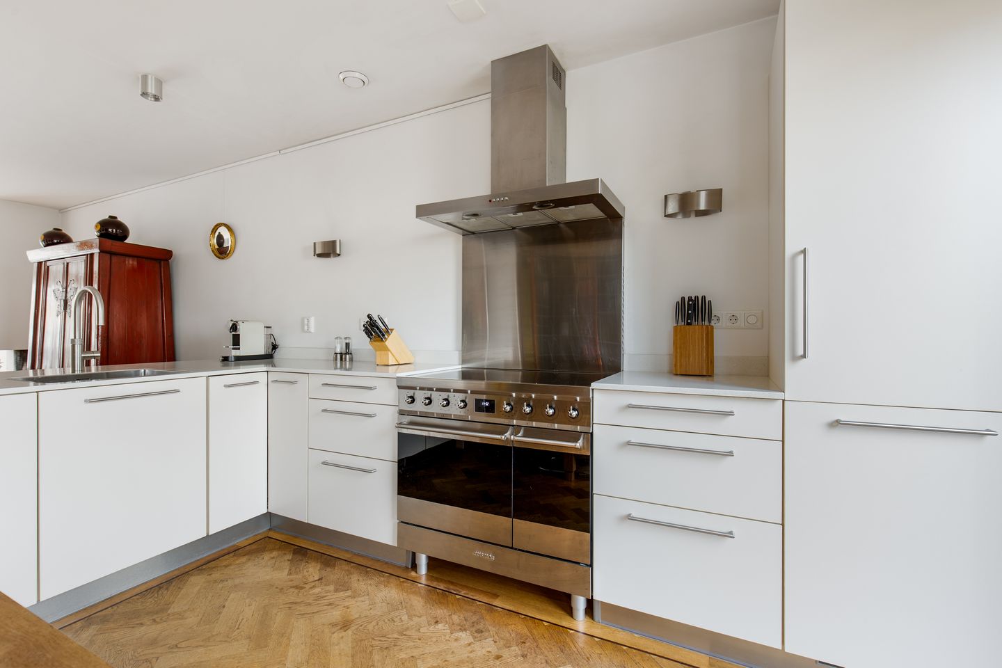 Foto 10 van Marga Klompélaan 5