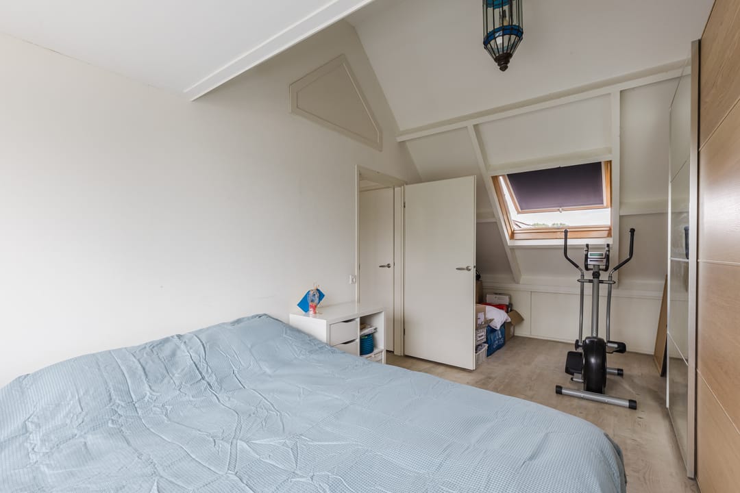 Extended and well-maintained terraced house with sunny garden in child-friendly Breukelen — 24