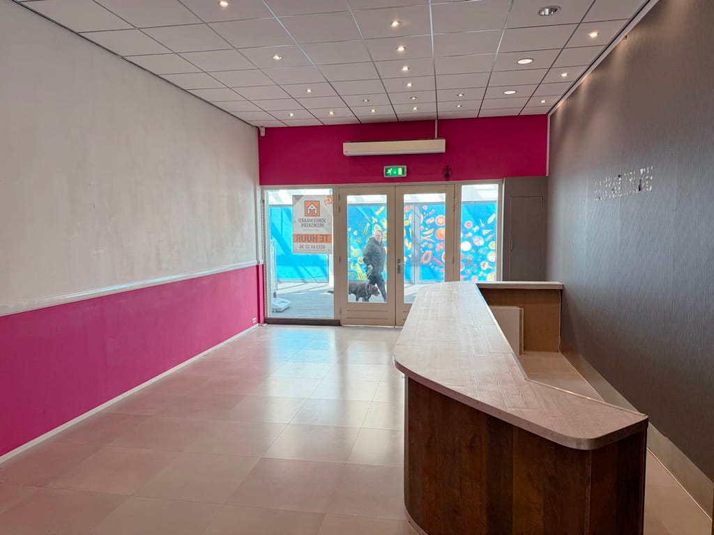 Bekijk foto 4 van Vrede en Vrijheid 24