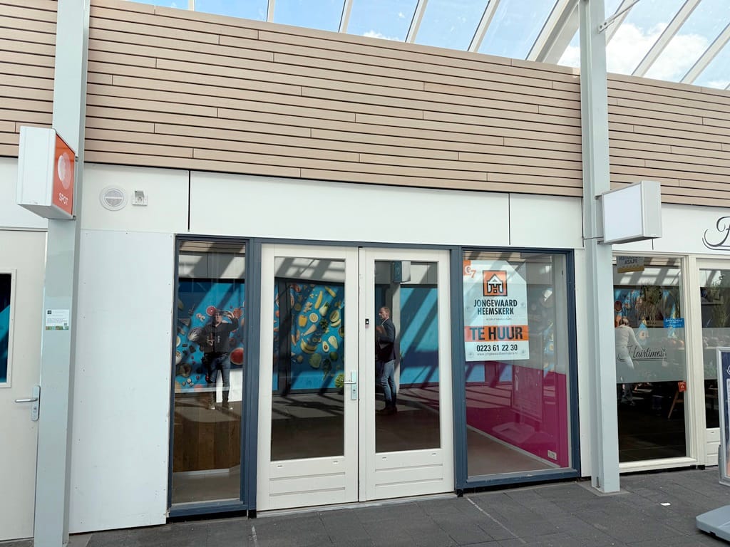 Bekijk foto 1 van Vrede en Vrijheid 24