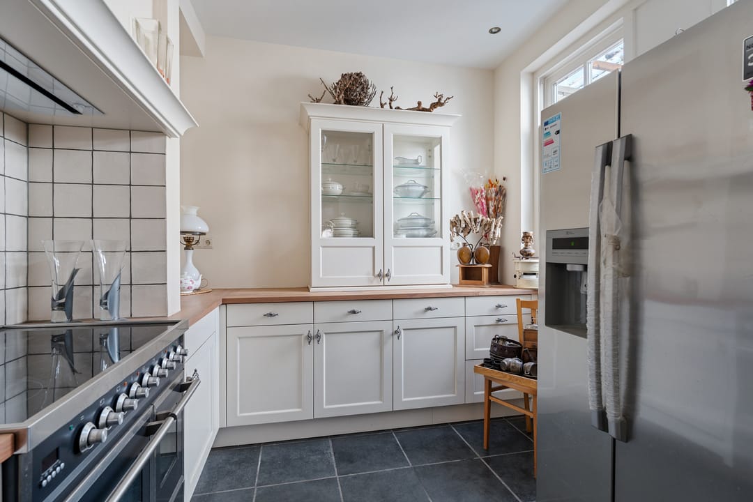 Photo 13 of Wilhelminastraat 9