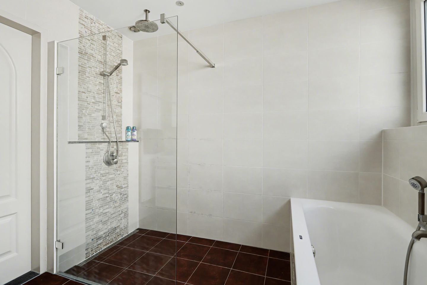 Foto 25 van De Maashoven 11