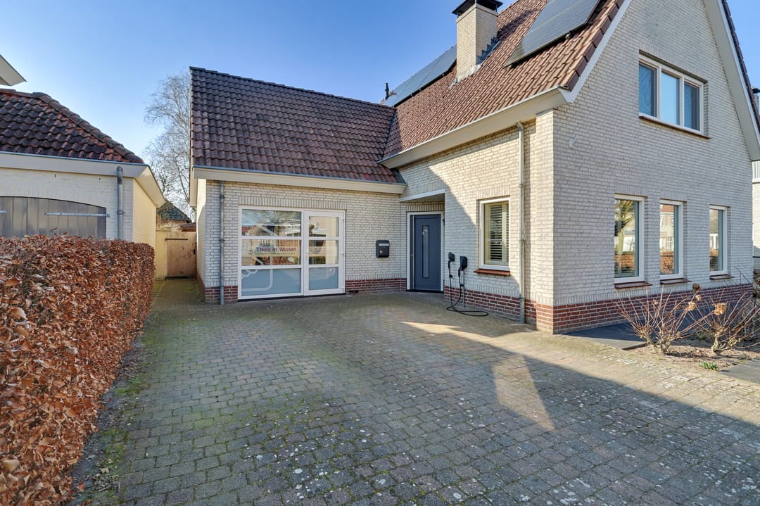 Foto 41 van De Maashoven 11