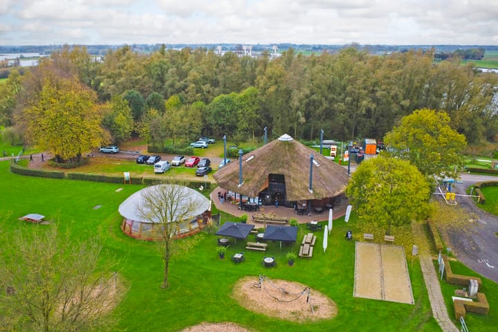 Eiland van Maurik 15, Maurik