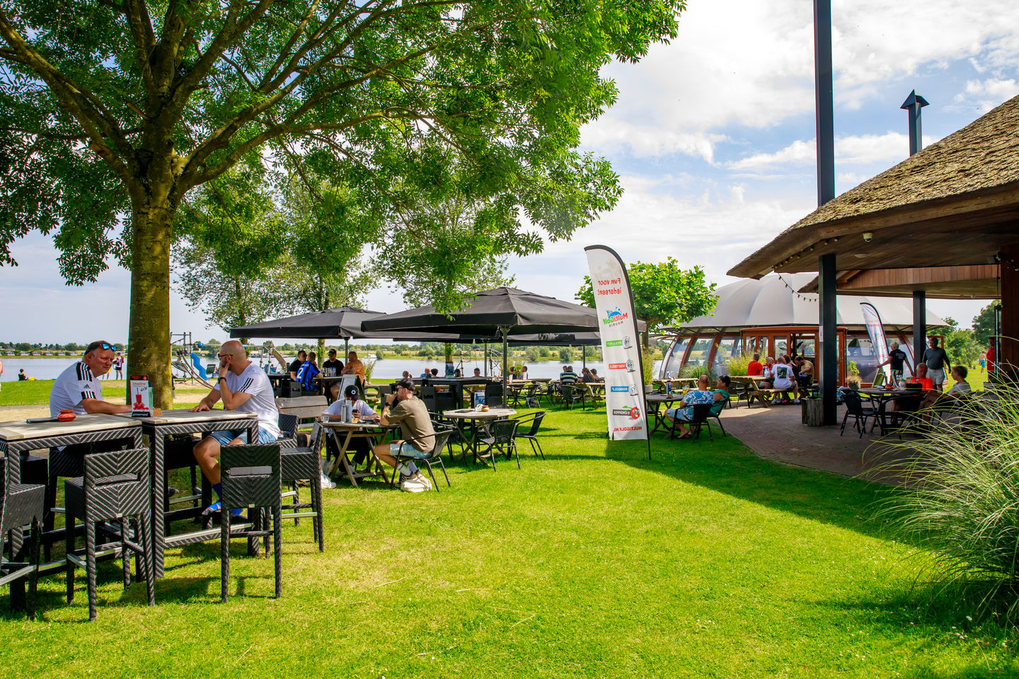 Bekijk foto 2 van Eiland van Maurik 15