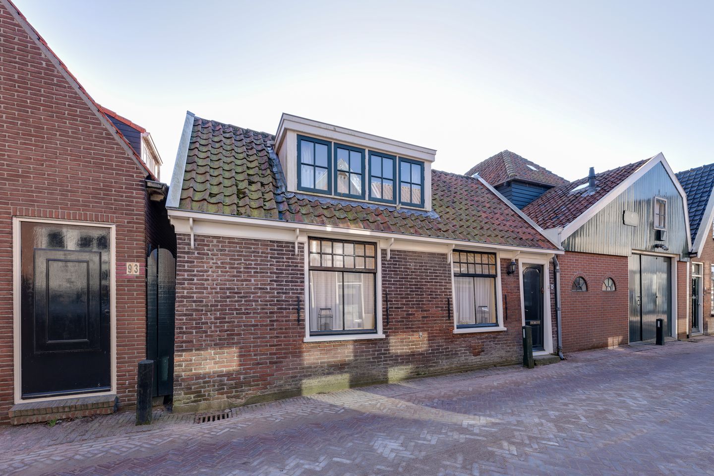 Foto 35 van Rechtestraat 95