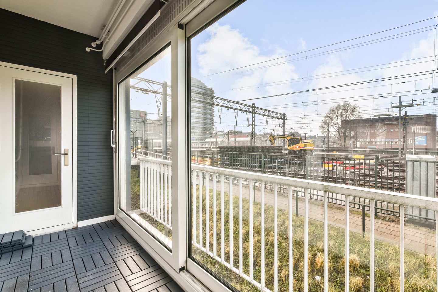 Photo 4 of De Ruijterkade 10-2