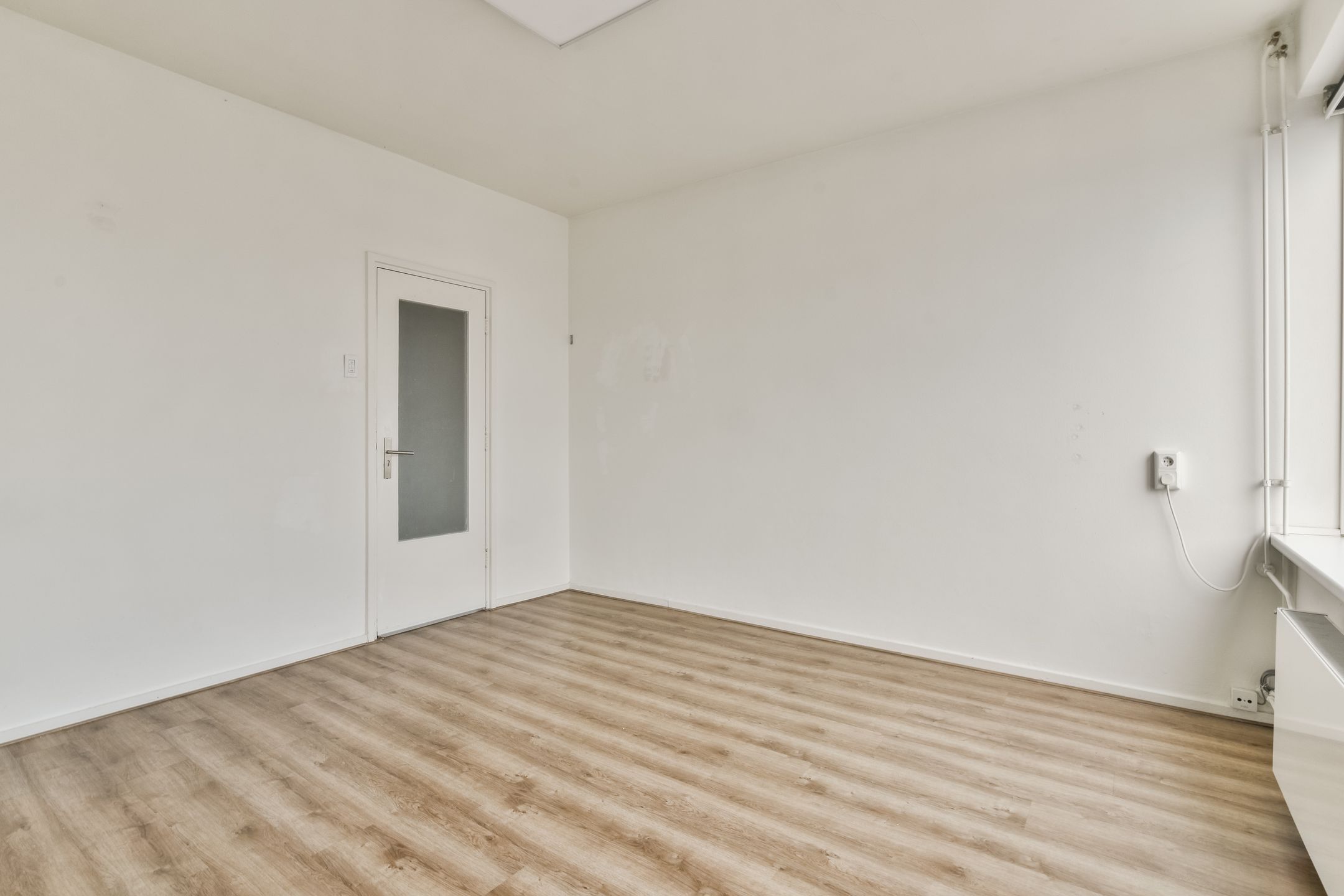 Photo 9 of De Ruijterkade 10-2