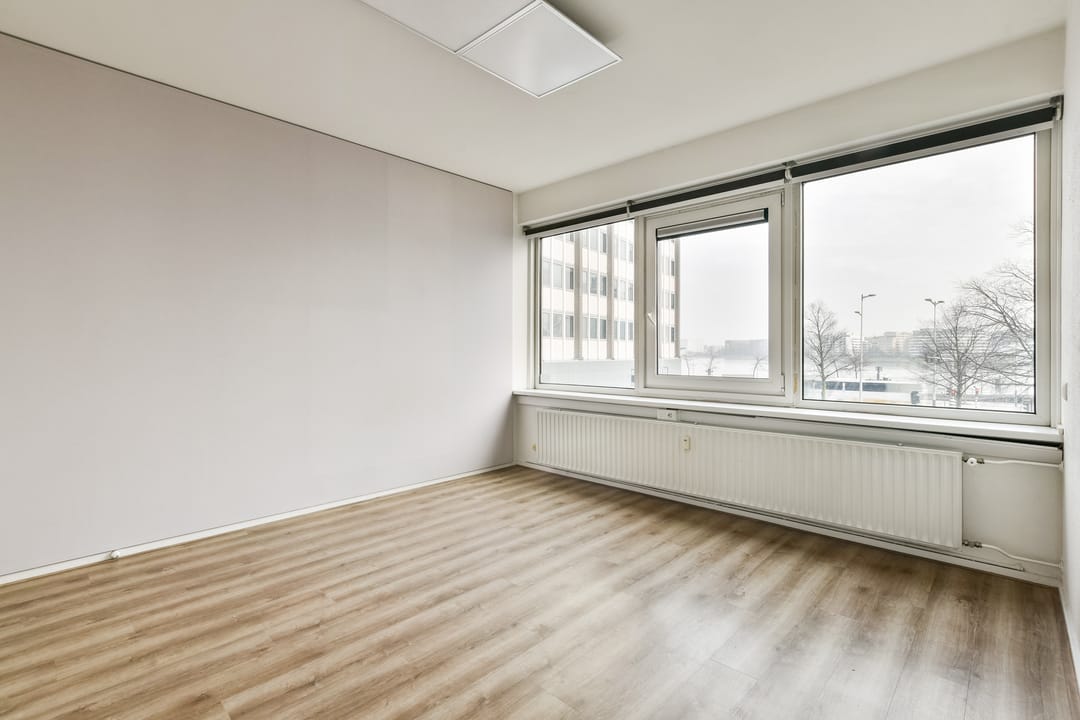 Photo 11 of De Ruijterkade 10-2