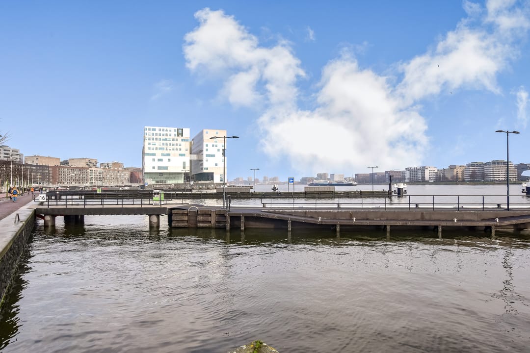 Photo 17 of De Ruijterkade 10-2