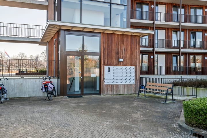 Foto 5 van Athene 57