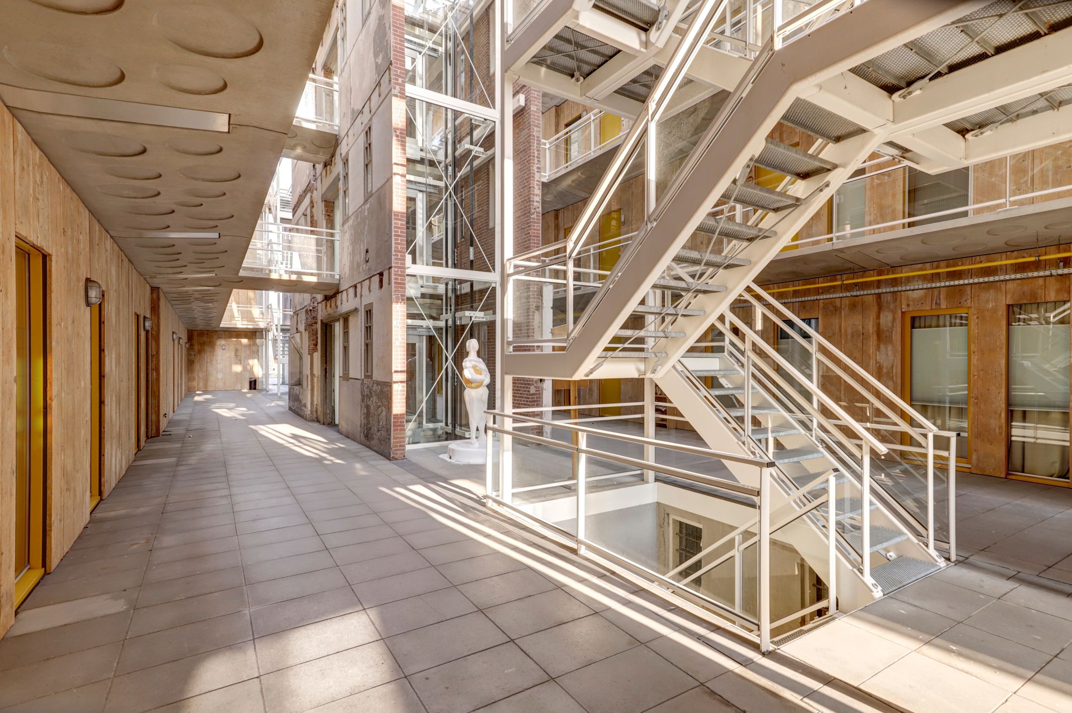 Foto 12 van Westerkade 2-208