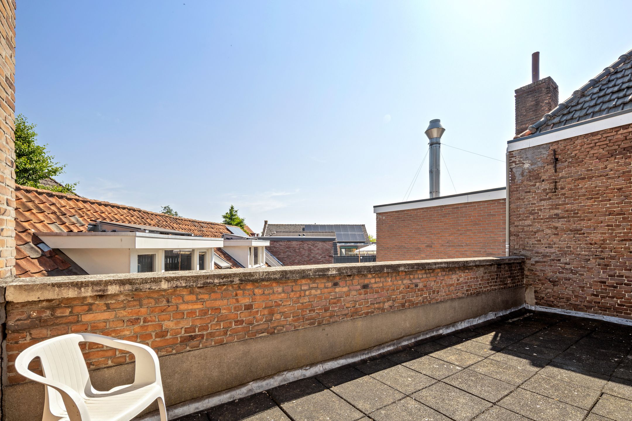 Photo 15 of Brugstraat 42-A