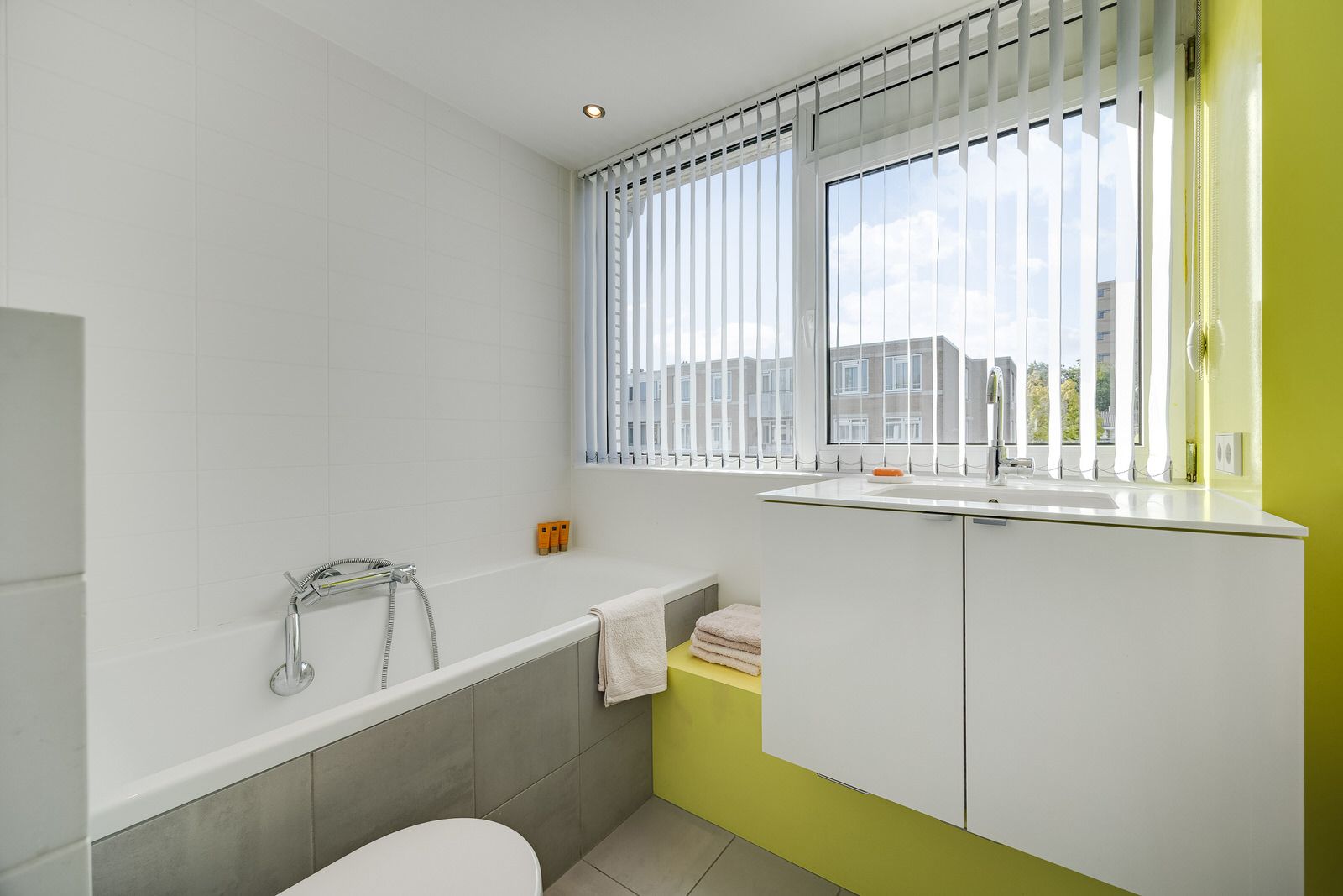 Photo 27 of Händelstraat 71