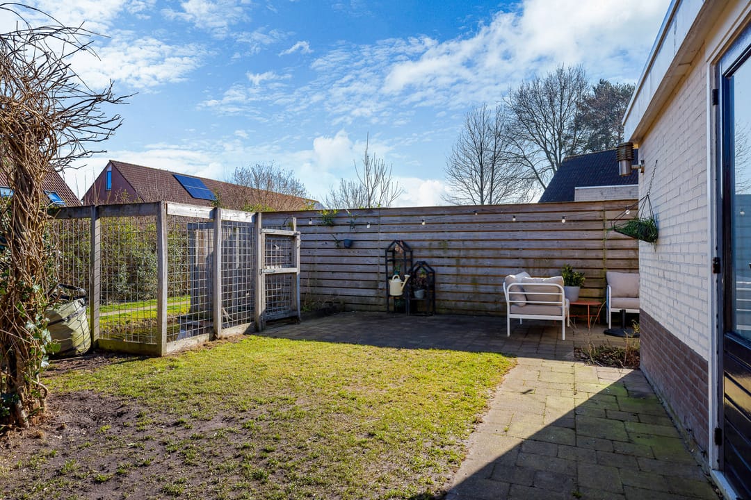 Photo 22 of Karturf 14