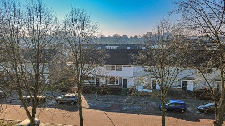 Photo 5 of Troelstralaan 28