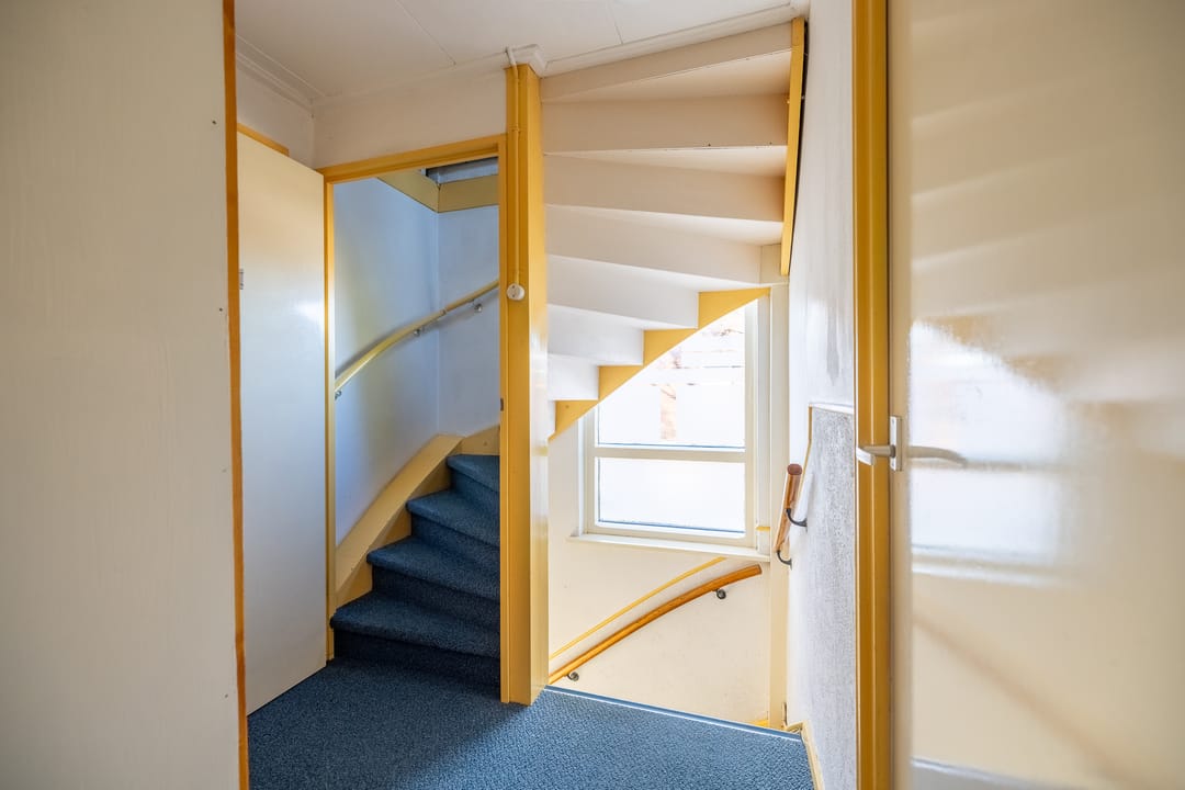 Photo 41 of Mackaylaan 25