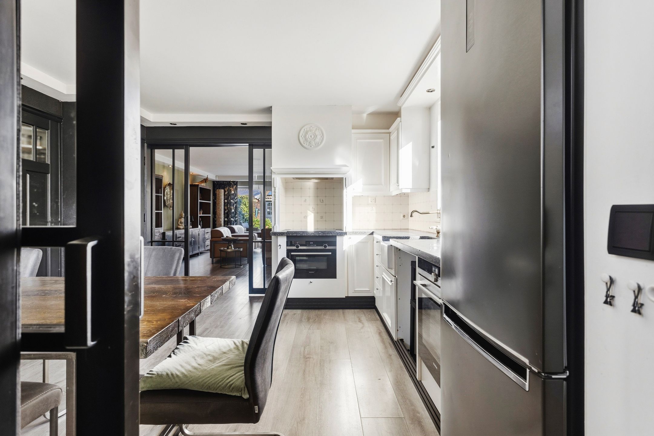 Foto 15 van Kraakstraat 115