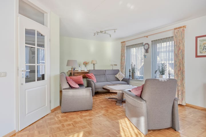 Foto 4 van Spoorstraat 29