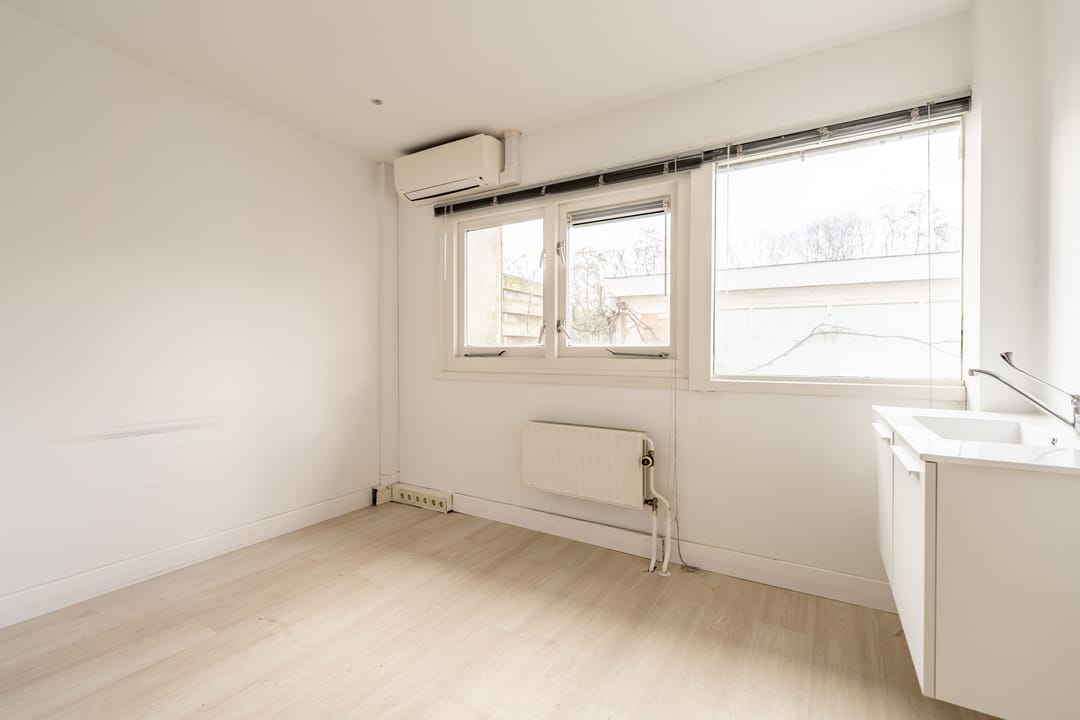 Unique Mixed-Use Property with Commercial Space near Amsterdamse Bos — 17