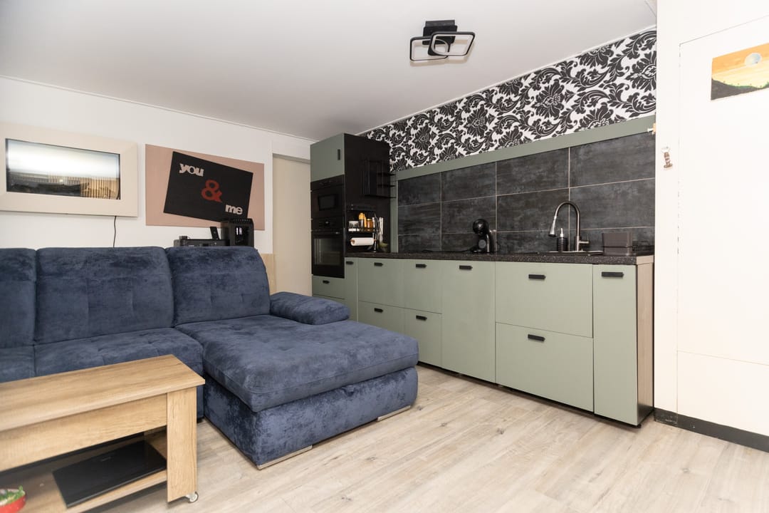 Photo 7 of Zeestraat 15