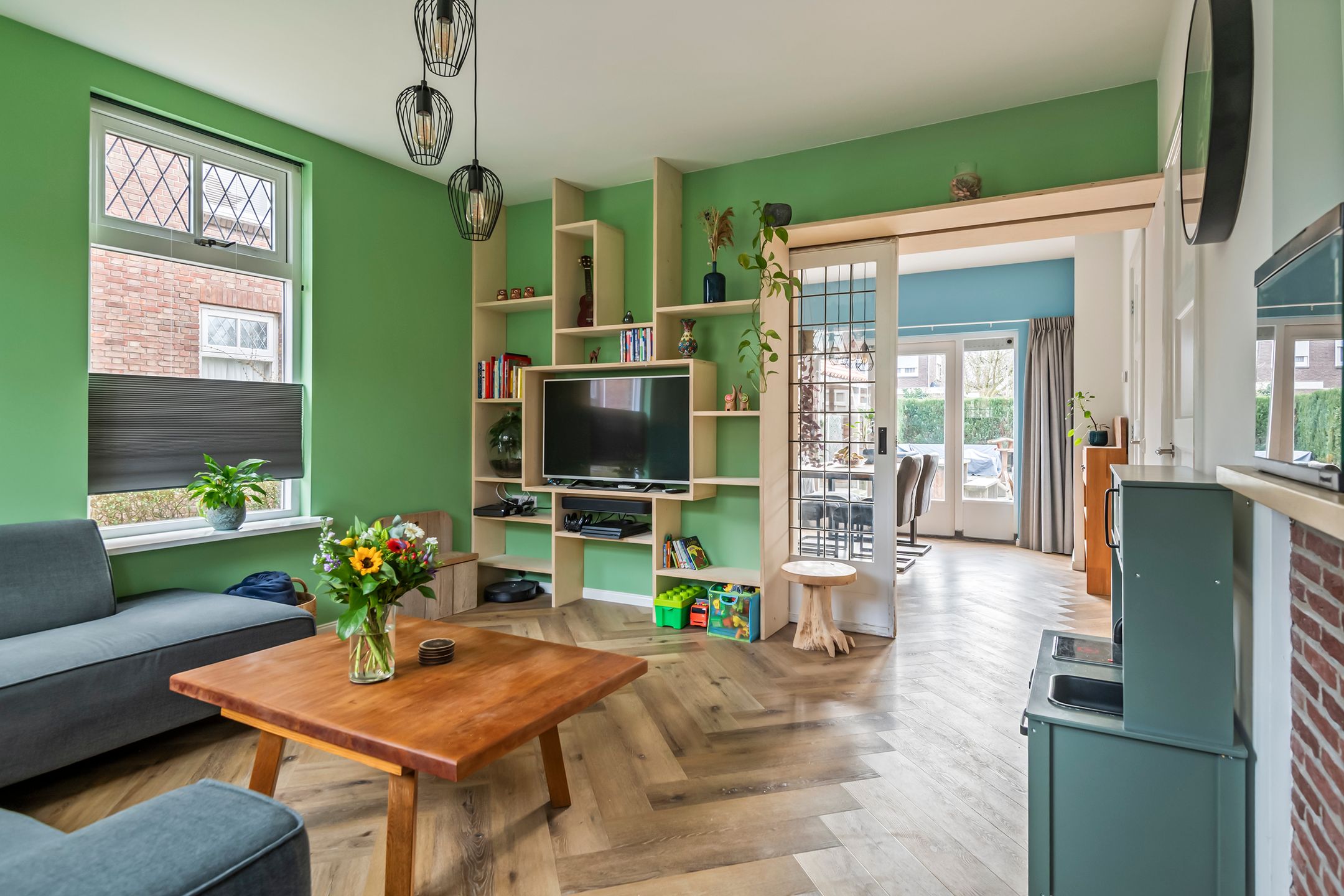 Photo 9 of Prins Bernhardlaan 9