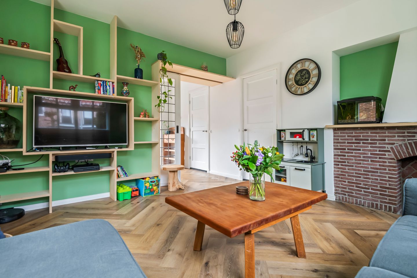 Photo 10 of Prins Bernhardlaan 9