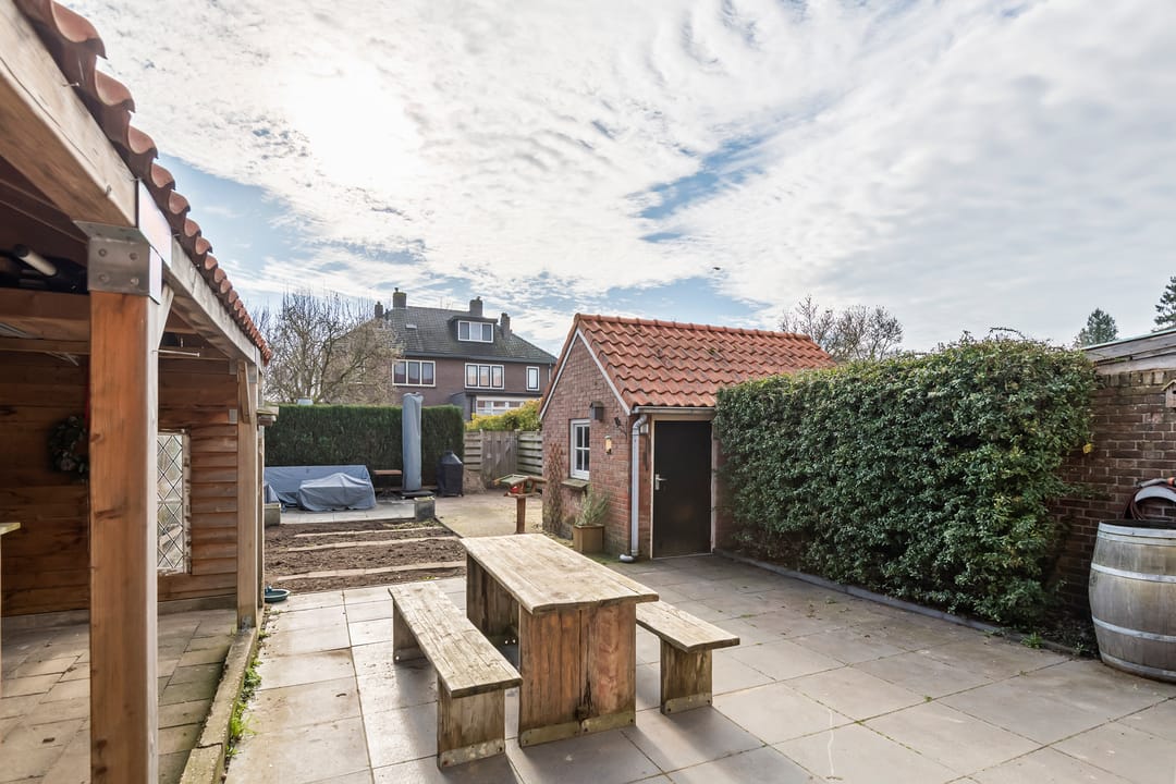 Photo 38 of Prins Bernhardlaan 9