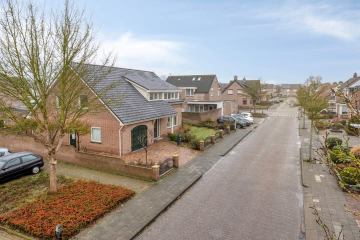 Photo 3 of de Branden 18