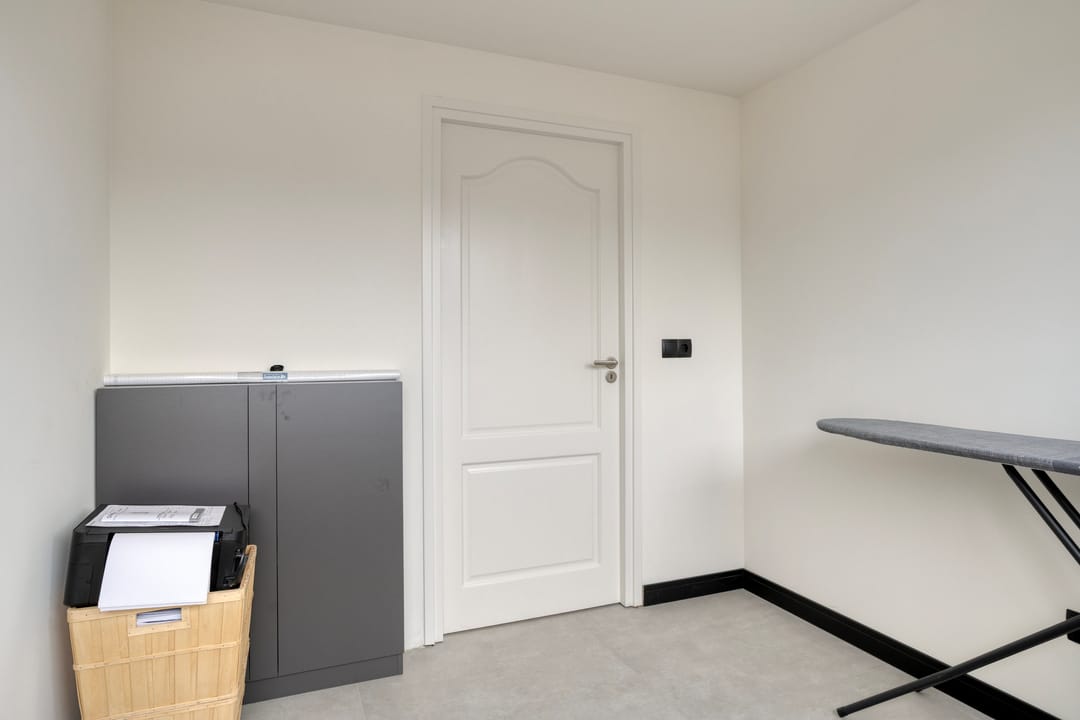 Photo 46 of de Branden 18