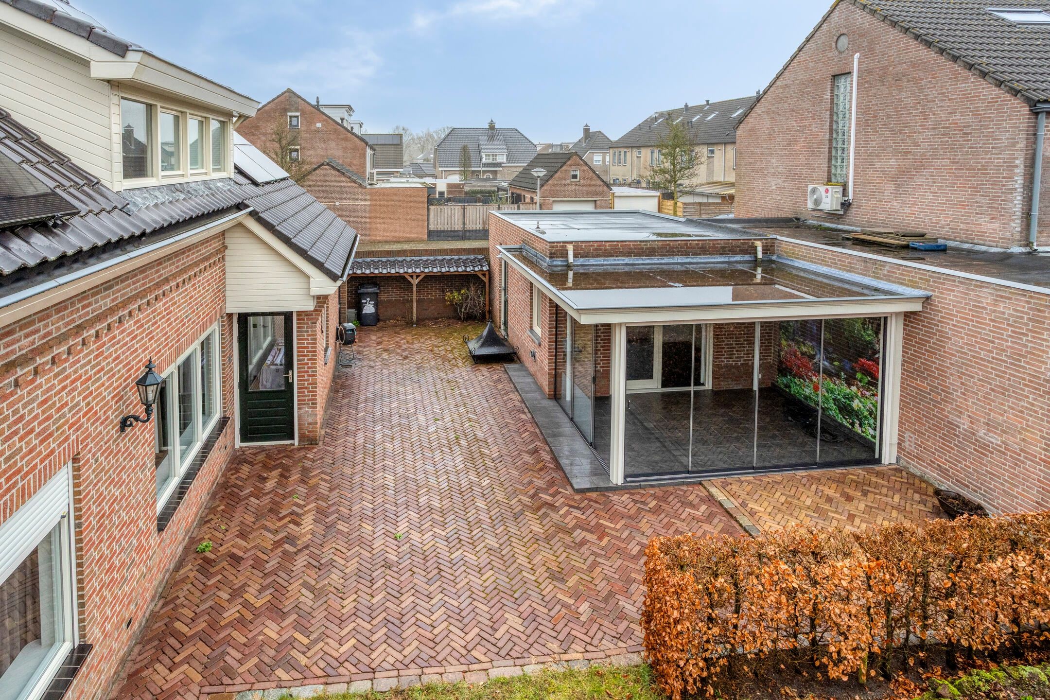 Photo 60 of de Branden 18