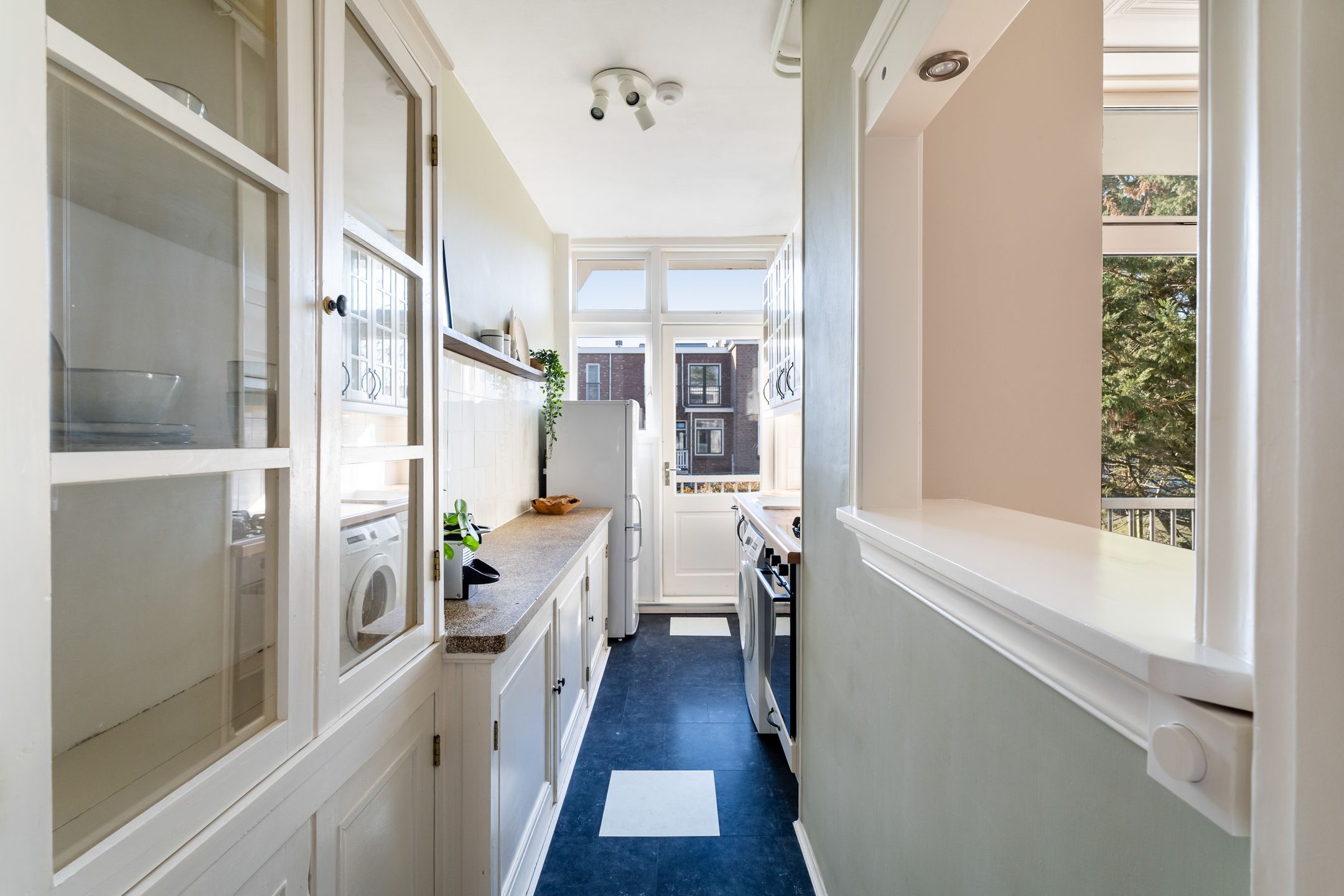 Photo 30 of Caan van Necklaan 114