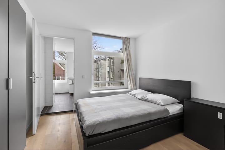 Photo 3 of Derde Hugo de Grootstraat 4-3