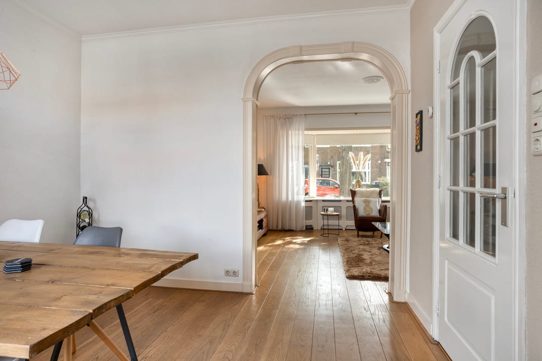 Detached character home in popular Huizum-West — 13