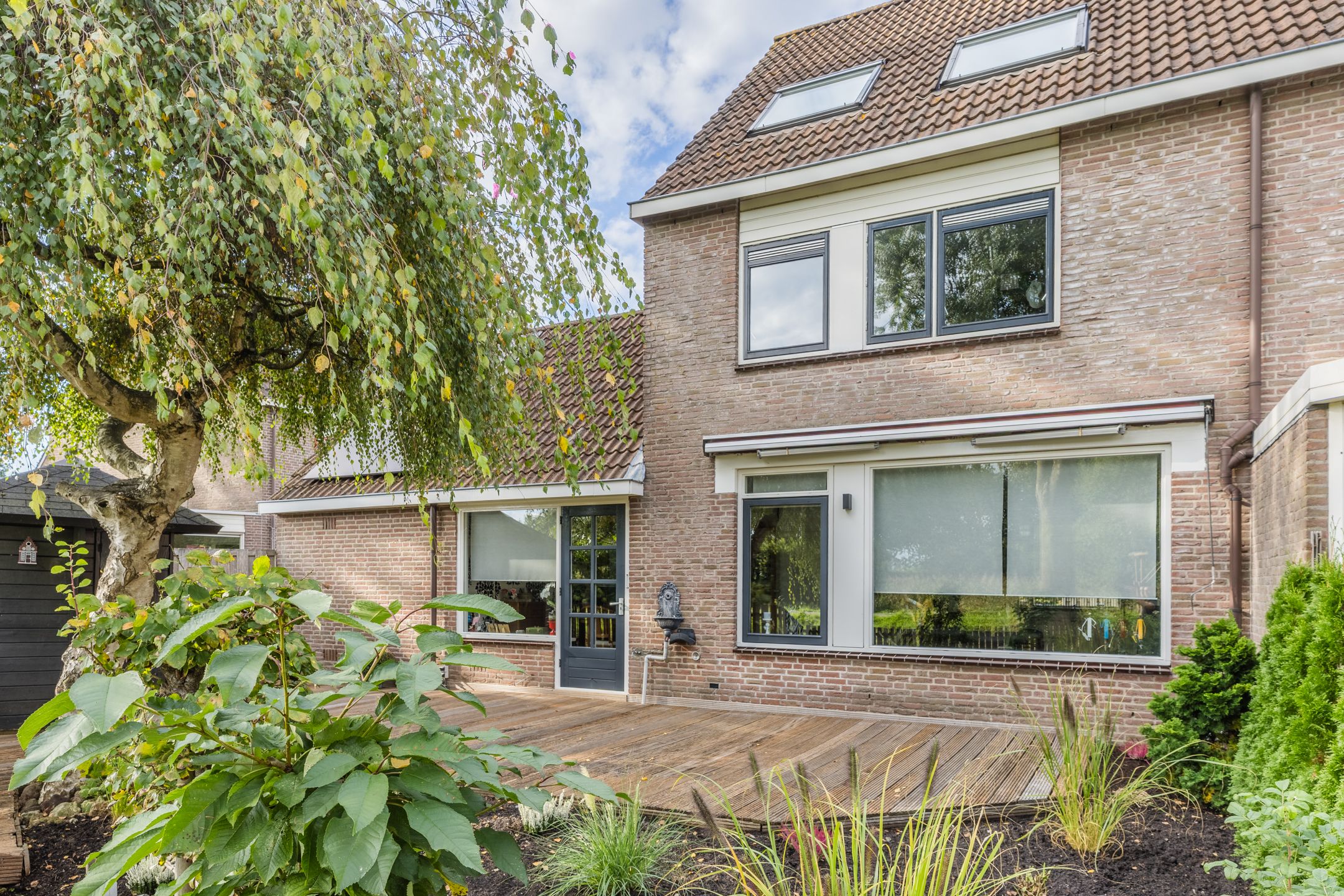 Buying a house in The Netherlands., Lange Meer 13