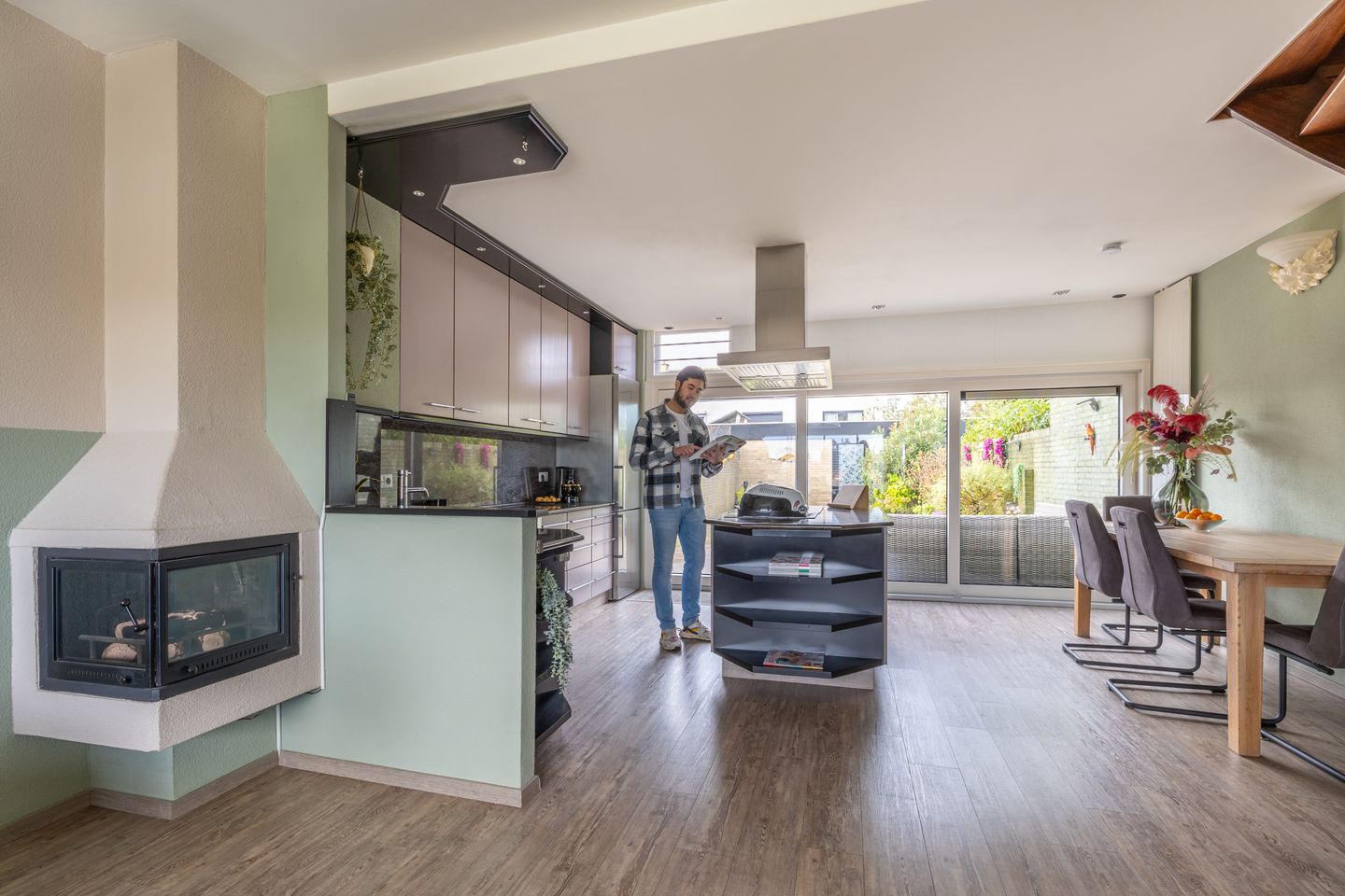 Photo 14 of Stoutenburg 28