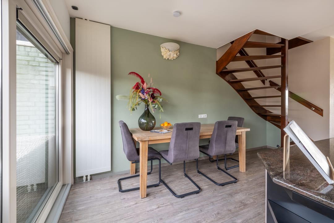 Photo 17 of Stoutenburg 28