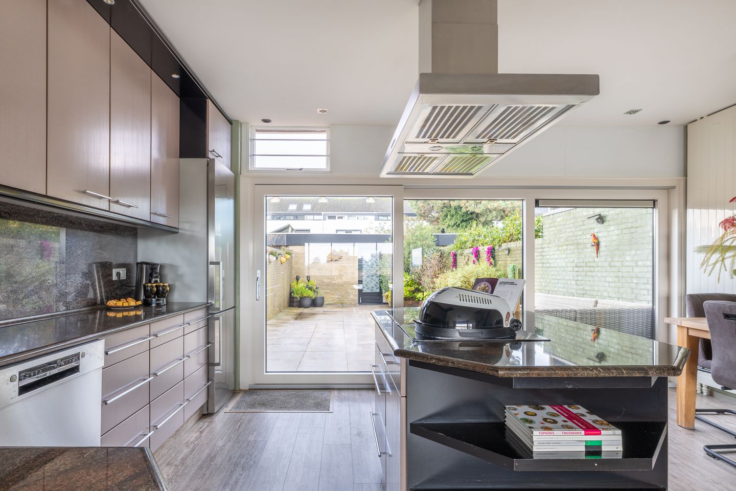 Photo 19 of Stoutenburg 28