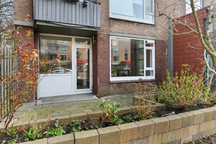 Foto 2 van Tjongerstraat 2