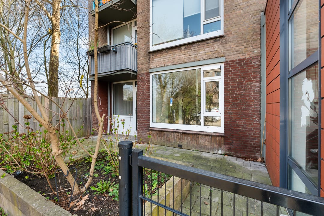 Foto 16 van Tjongerstraat 2