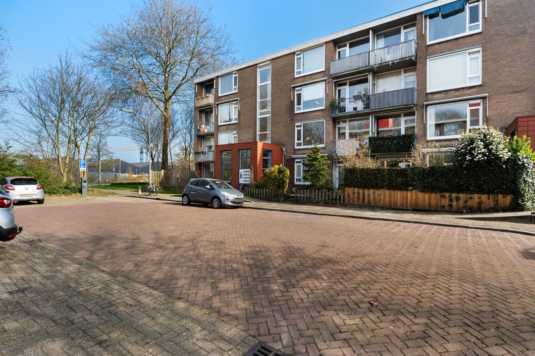 Foto 38 van Tjongerstraat 2