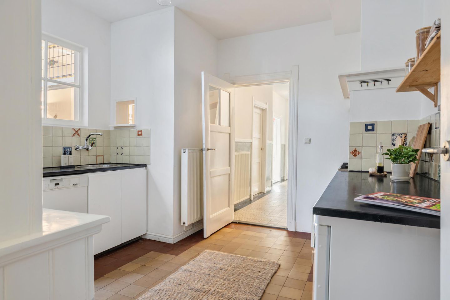 Foto 29 van Teteringenstraat 13