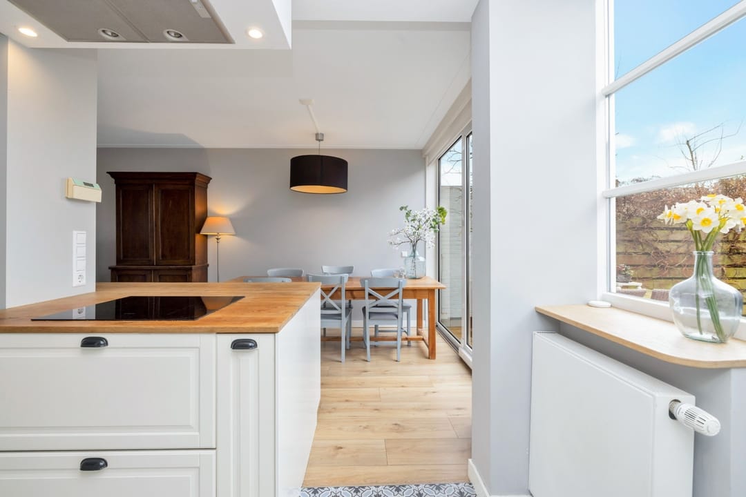Spacious and modern family home with four bedrooms in Heemstede — 13