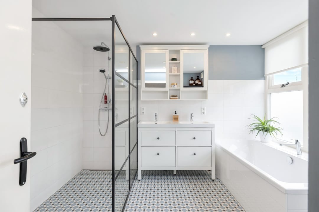 Spacious and modern family home with four bedrooms in Heemstede — 23