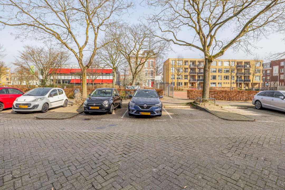 Photo 11 of Woelwijkstraat 54-B