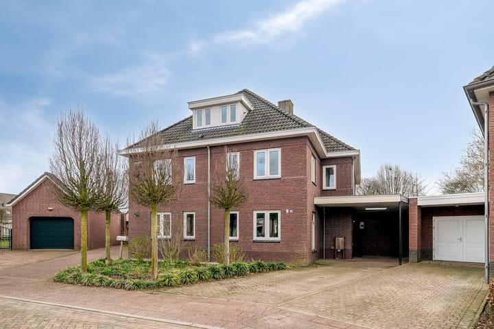 Korenbloem 18
