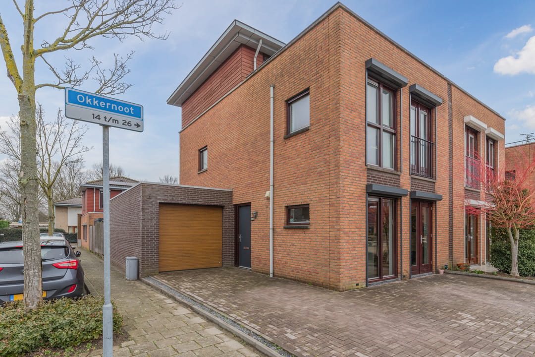 Photo 7 of Okkernoot 26