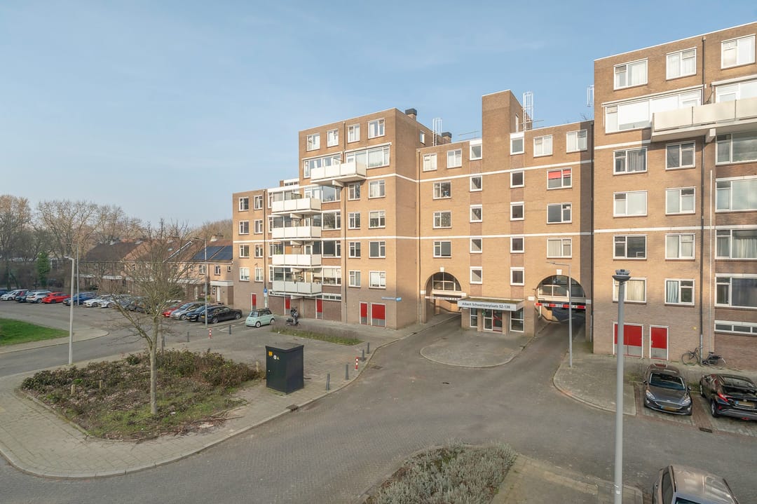 Foto 1 van Albert Schweitzerplaats 108